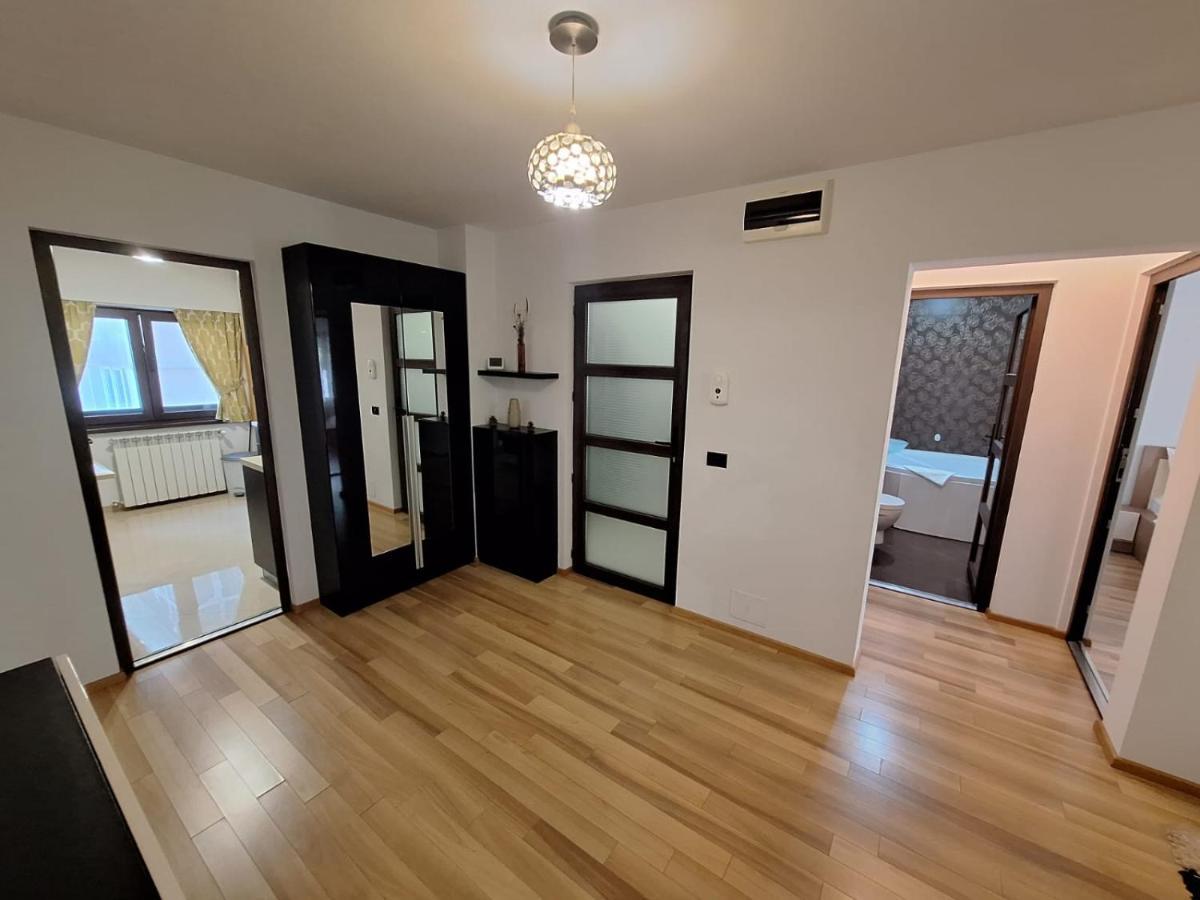 Urban George Enescu 4 Beedroom Apartment Sučava Exteriér fotografie
