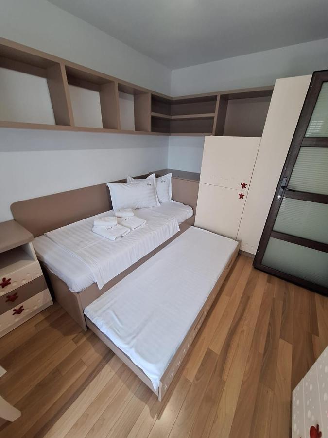 Urban George Enescu 4 Beedroom Apartment Sučava Exteriér fotografie